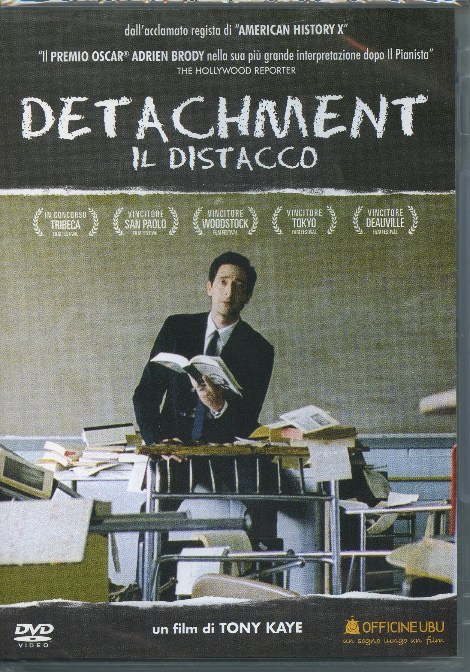 Detachment - Il distacco